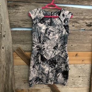 Vince Camuto Size 6 Black and Grey Sculptural Dress